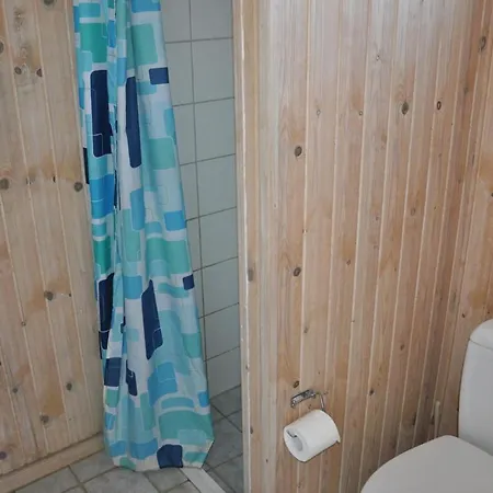 4 Bedroom Cozy In Sydals Skovby (Syddanmark)